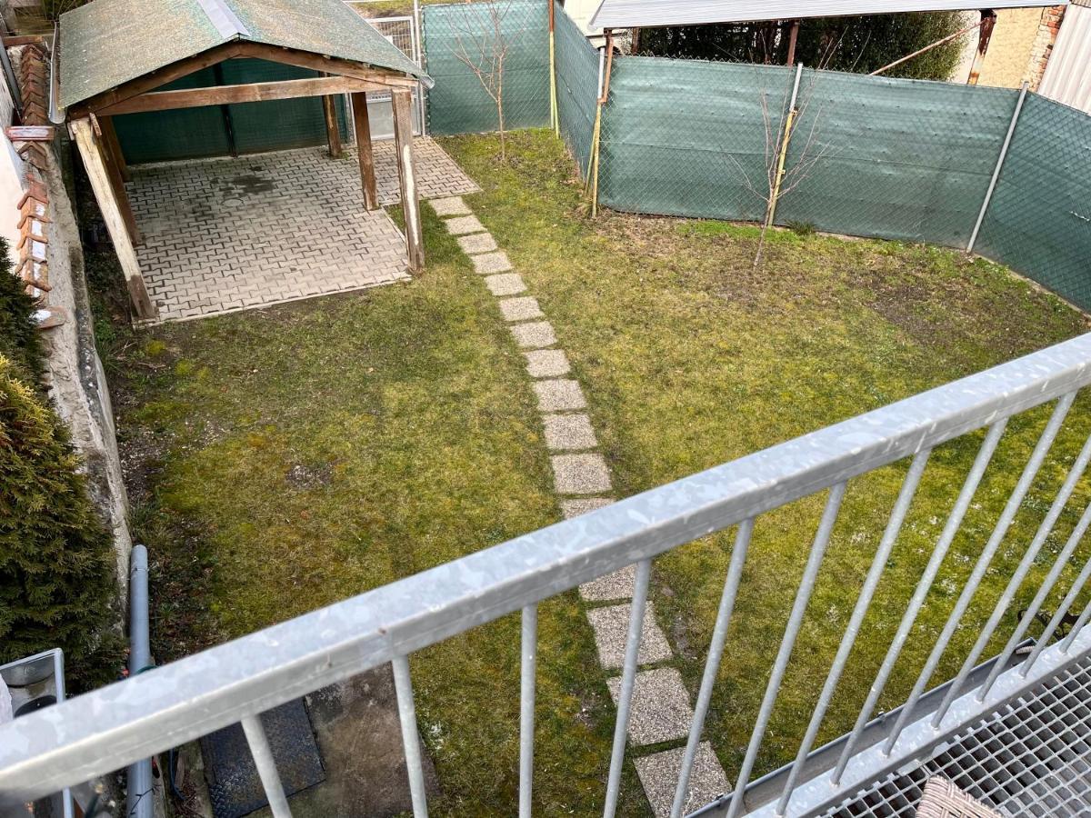Rabbit Apartman Mosonmagyaróvár Exterior foto