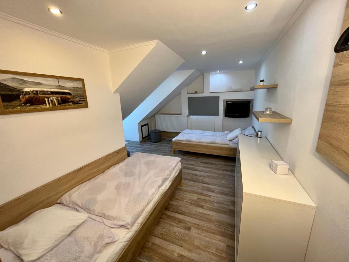 Rabbit Apartman Mosonmagyaróvár Exterior foto