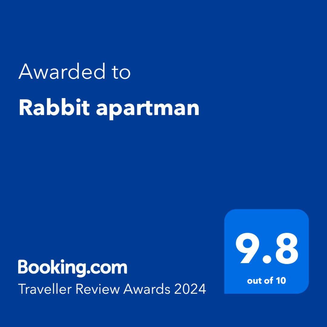 Rabbit Apartman Mosonmagyaróvár Exterior foto
